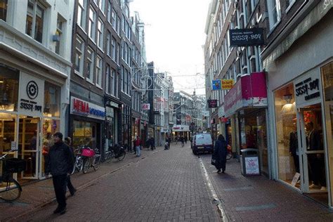 action kalverstraat|action shops in nederland.